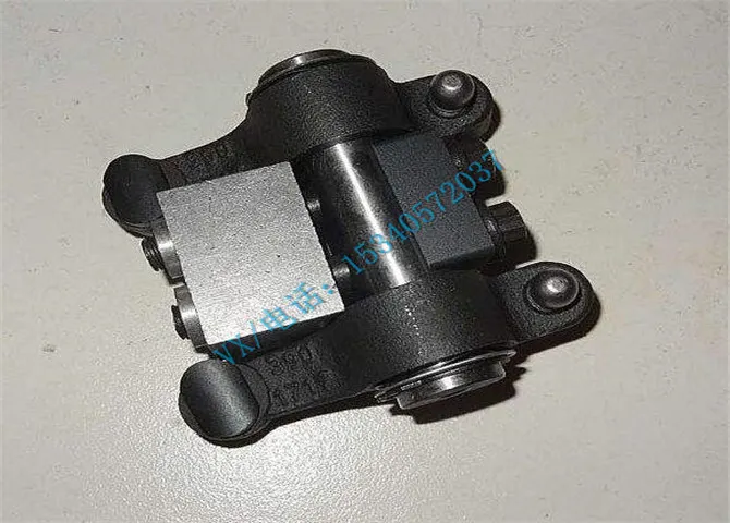适合仙桃康明斯道路设备配件6BTA5.9-GM100摇臂套筒152173服务周到